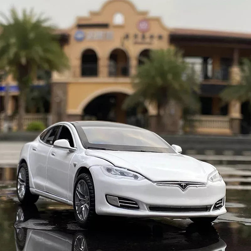 ARNIYAVALA 1:32 Tesla Model S Toy Car π Metal Pull Back Diecast Car π οΈ with Openable Doors πͺ, Realistic Sound πΆ, and LED Light π‘ Effects