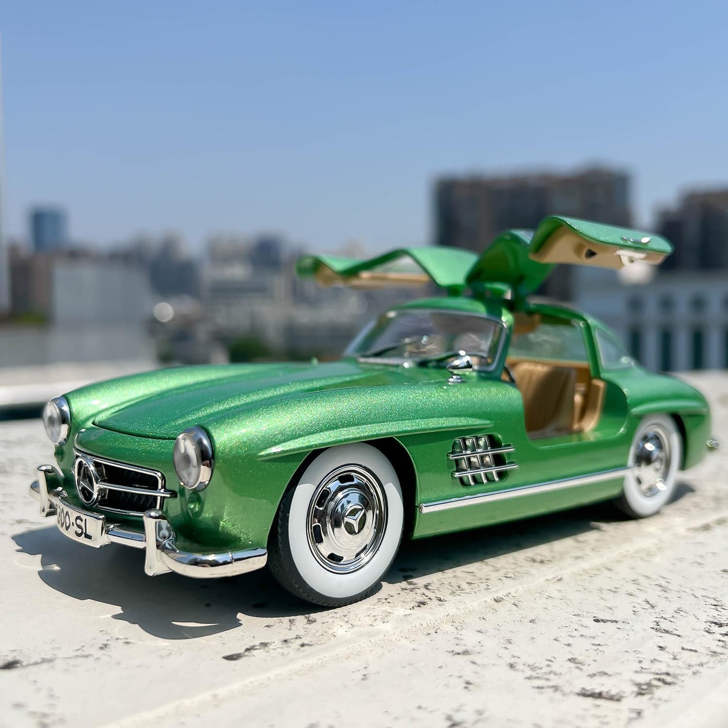 Benz 300 SL Classic Cars Model Car, Zinc Alloy Pull Back Toy car with Sound and Light for Kids Boy Girl Gift