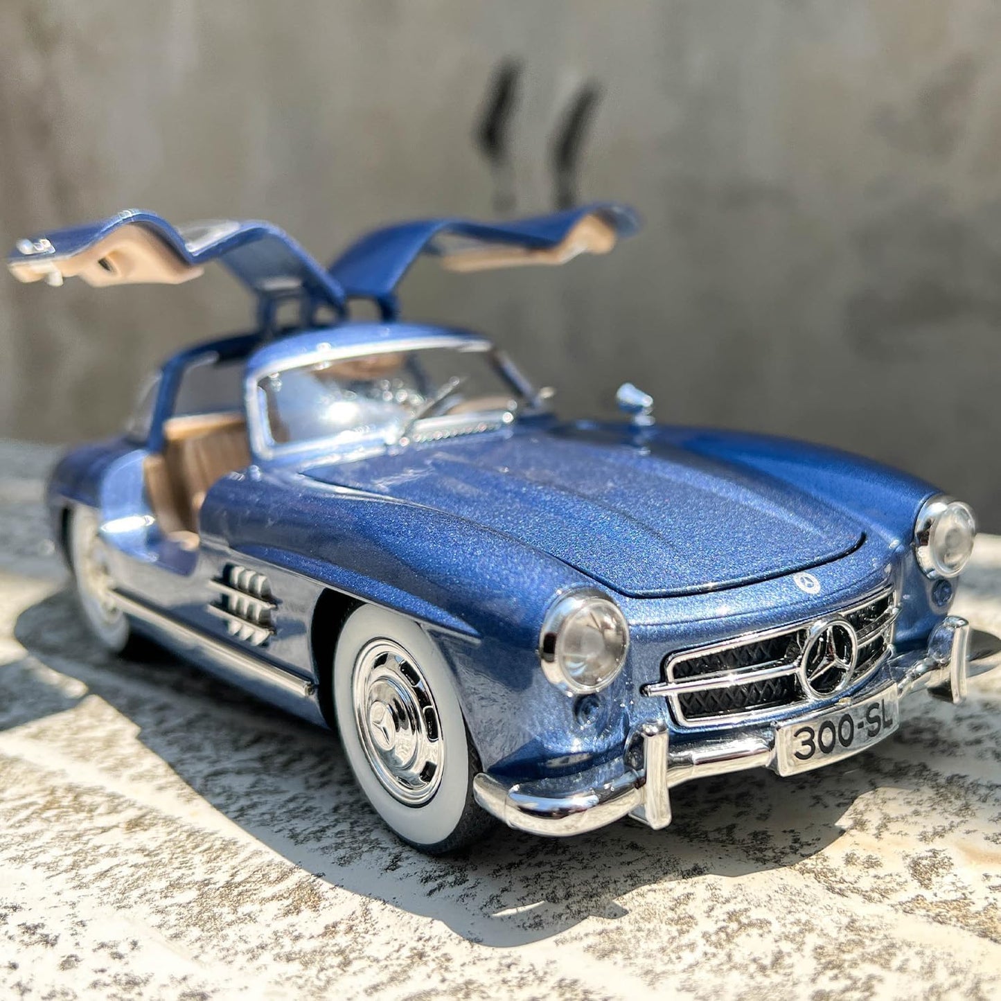 Benz 300 SL Classic Cars Model Car, Zinc Alloy Pull Back Toy car with Sound and Light for Kids Boy Girl Gift