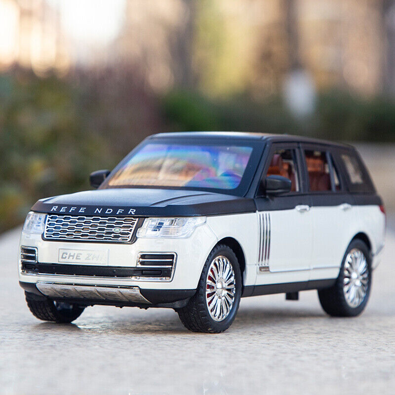 ARNIYAVALA 1:24 Land Rover Range Rover SUV Model Car Toy Collection Sound Light Kid Gift Alloy Metal Pull Back Toy car for Kids with Openable Doors & Light, Music Toy Vehicle for Kids