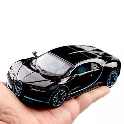 1:32 Bugatti Chiron zinc Alloy Pull Back Car Diecast Electronic Toys with Lights and Music