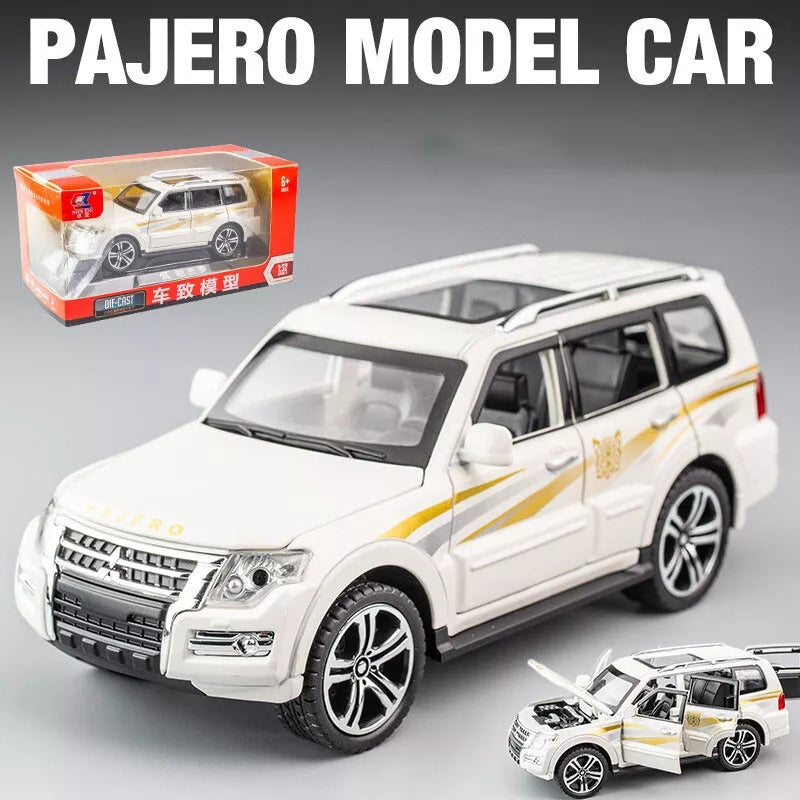 1/32 Scale Mitsubishi Pajero SUV Diecast Car Model Toy, Pull Back, Sound & Light