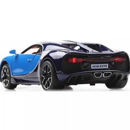 1:32 Bugatti Chiron zinc Alloy Pull Back Car Diecast Electronic Toys with Lights and Music